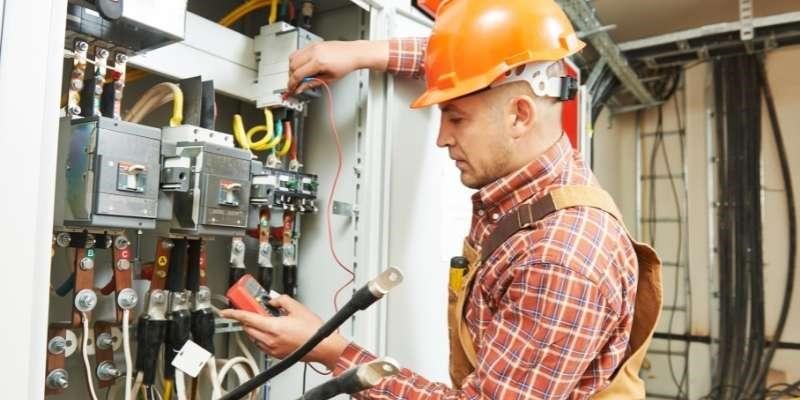 What Are Entry-Level Jobs In Electric Utilities